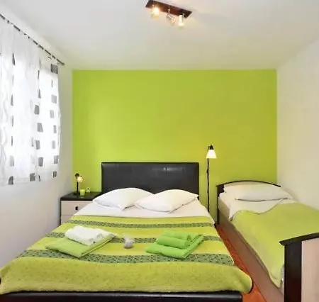 דירה Three Bedded With An Outdoor Kitchen *